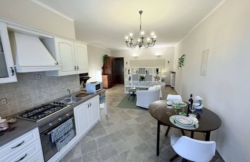 Acqui Terme House | Stunning private villa for 7 guests with WIFI, A/C, TV, terrace, pets allowed and panoramic view