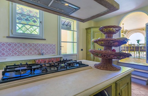 Cecina Valley Villa | Stunning private villa with A/C, private pool, WIFI, TV, patio, pets allowed and panoramic view