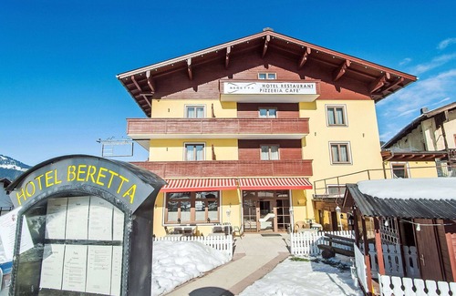 Achenkirch House | Stunning private villa for 36 people with WIFI, TV and terrace