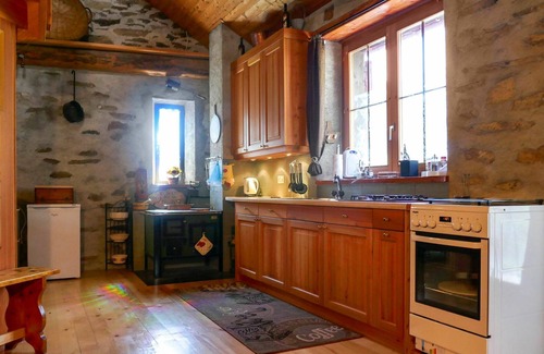 Acquarossa House | Stunning private villa for 2 guests with TV, terrace and panoramic view