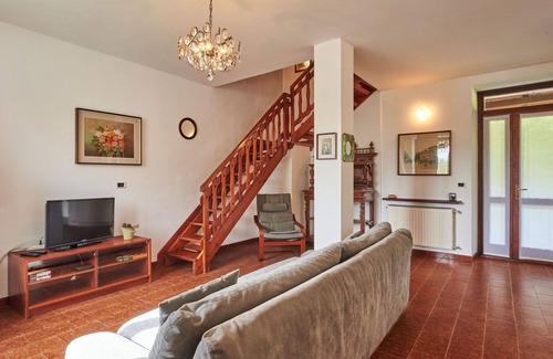 Gera Lario House | Stunning private villa for 6 guests with WIFI, private pool, TV, terrace, pets allowed and parking