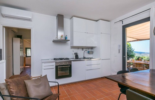 Santa Luce House | Stunning private villa for 5 guests with WIFI, A/C, TV, patio, pets allowed and panoramic view