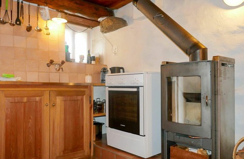 Malvaglia-dagro House | Stunning private villa for 2 people with WIFI, terrace and pets allowed