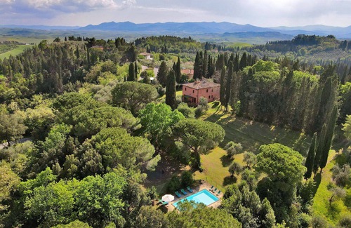 Montelopio Villa | Stunning private villa for 12 people with private pool, WIFI, TV, terrace and panoramic view