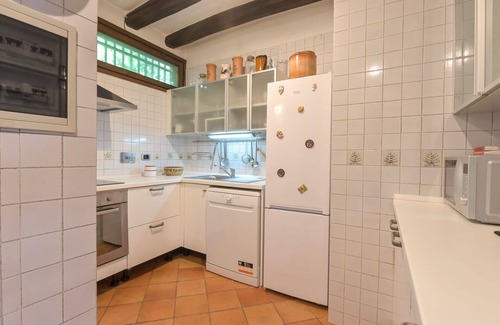 Ansedonia House | Stunning private villa for 8 people with A/C, WIFI, TV, patio and pets allowed