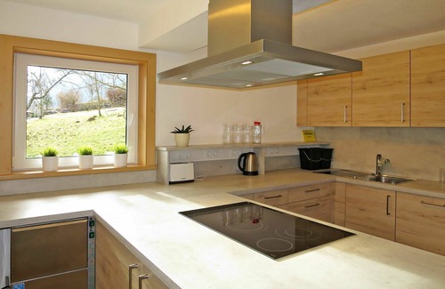 Hippach House | Stunning private villa for 20 people with WIFI, TV and terrace