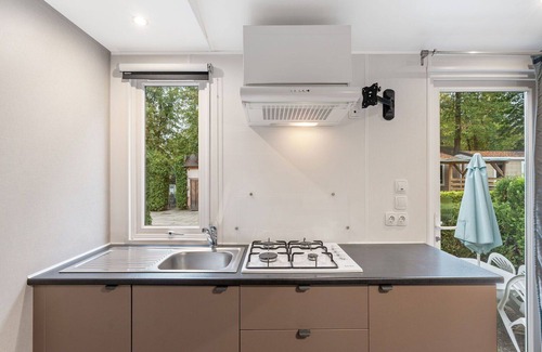 Dolni Pocernice House | Stunning private villa for 5 guests with WIFI, pool, terrace and pets allowed