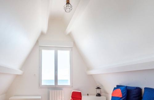 Pirou Villa | Stunning private villa for 8 people with WIFI, TV and terrace