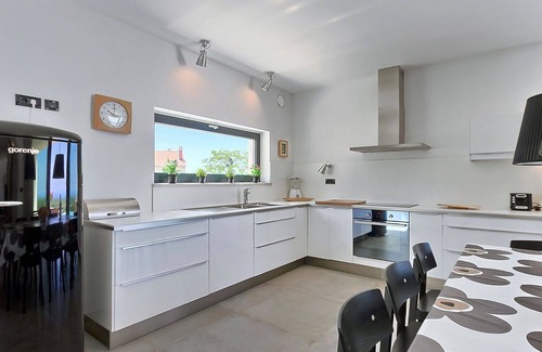 Farini Villa | Stunning private villa for 8 people with private pool, WIFI, A/C, TV, patio and panoramic view
