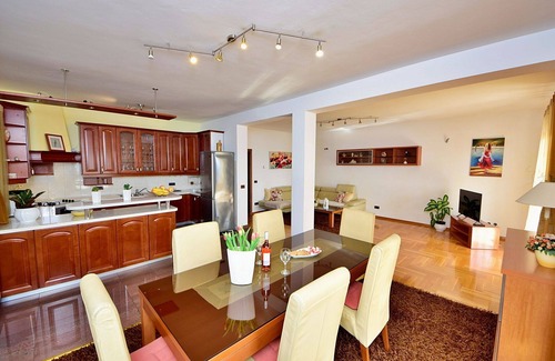 Seget Vranjica House | Stunning private villa for 16 guests with A/C, WIFI, private pool, TV and terrace