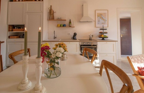Anzio Villa | Stunning private villa for 8 guests with A/C, WIFI, TV and pets allowed