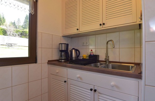 Goldlauter House | Stunning private villa for 4 people with WIFI, TV, terrace and pets allowed