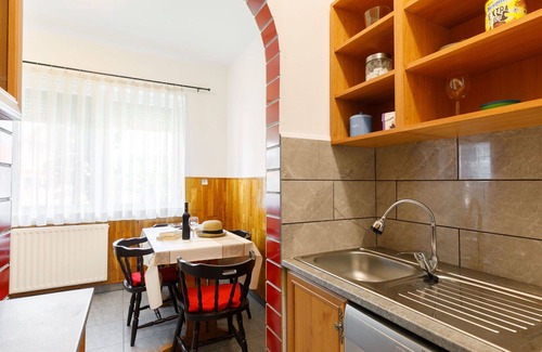Balatonfenyves House | Stunning private villa for 10 guests with WIFI, TV and terrace