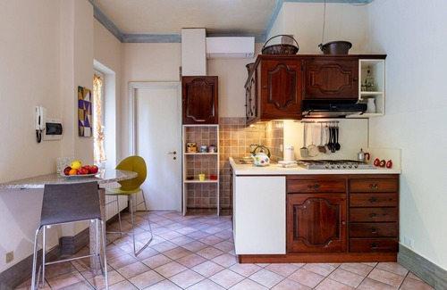 Invorio House | Stunning private villa for 6 people with A/C, TV, terrace and pets allowed