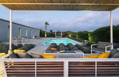 Ragusa Villa | Stunning private villa for 6 people with WIFI, A/C, private pool, TV, patio and panoramic view