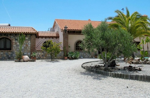 Motril Villa | Stunning private villa with hot tub, WIFI, A/C, private pool, TV, terrace, pets allowed and park...