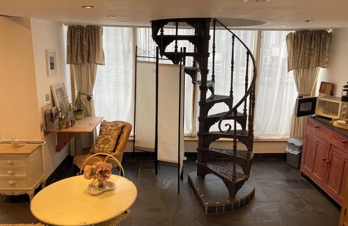 Llangynidr Apartment | Stunning riverside apartment/barn, own waterfall view’s & nestled in nature