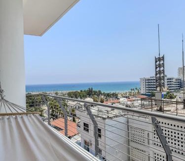 Larnaca Apartment | Stunning Sea & City View Apt - 3 min Walk to Beach