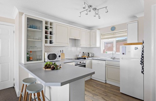 Bigbury-on-Sea Apartment | Stunning sea views, beach access, Bigbury on Sea