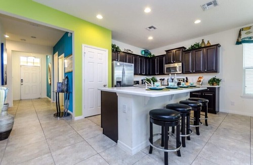 West Haven Villa | Stunning Showcase 7 Bed 6 Bath Property with Spa and Pool