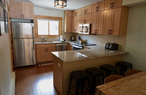 Peak 9 House | Stunning Ski in/Ski out Cedars Townhouse~ Short Walk to Slopes and Main St.