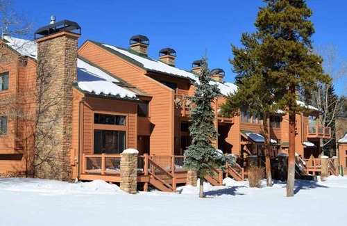 Peak 9 House | Stunning Ski in/Ski out Cedars Townhouse~ Short Walk to Slopes and Main St.