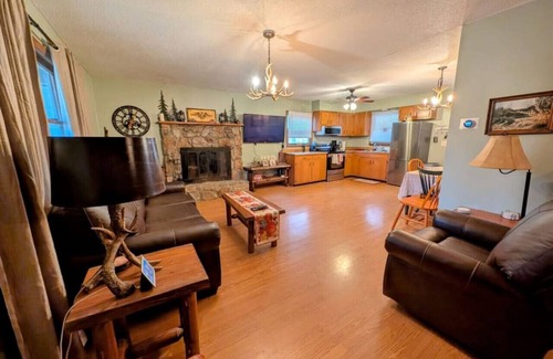 Franklin Cabin | Stunning Smoky Mountain Views: Mountain Memories