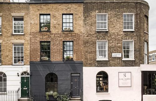 Islington Apartment | Stunning Townhouse with large roof terrace