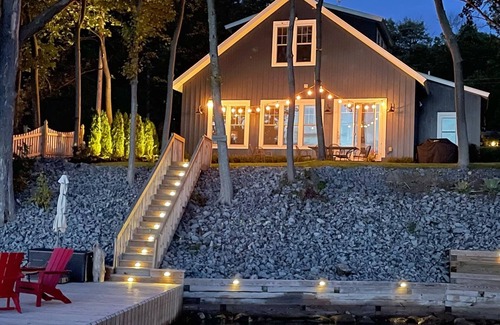 Skaneateles Cottage | Stunning two-bedroom lakeside retreat in peaceful Skaneateles