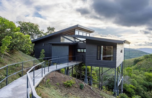 Monteverde House | Stunning view house in Monteverde and reforestation project.