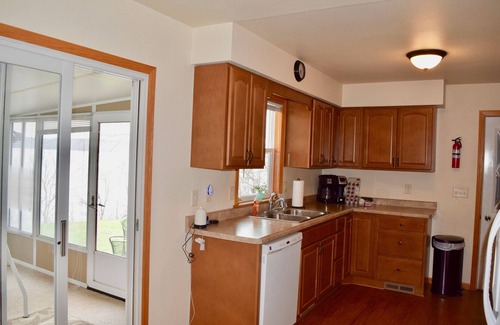 Pepin House | Stunning view of Lake Pepin! 1/2 mile to Villa Bellezza