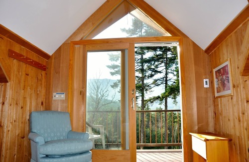 Warren House | Stunning Views, Exquisite 6 BR Sugarbush Escape, 1 Minute to ski