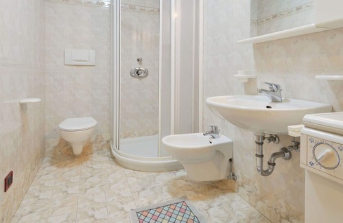 Soraga Villa | Stunning villa for 10 people with WIFI, TV and parking