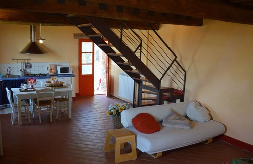 Asciano Villa | Stunning villa for 14 people with WIFI, private pool, TV, patio and panoramic view