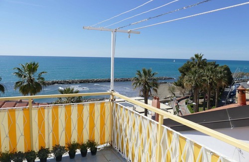 Riva Ligure House | Stunning villa for 6 people with A/C, WIFI, TV, terrace and pets allowed
