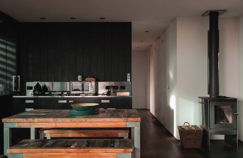 Piha House | Stunningly Private Piha Retreat