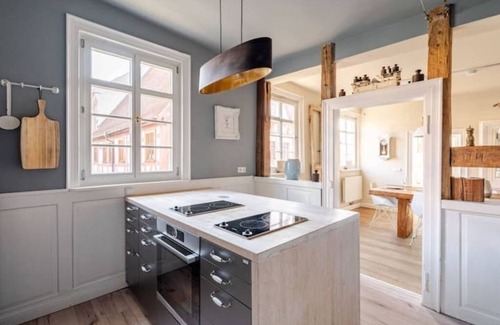 Konigsbach-Stein House | Style house| 340m² |1-6 adults + 2 kids | central | P