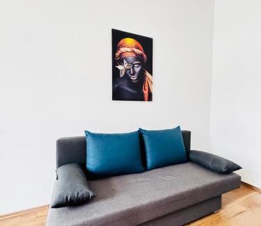 Brigittenau Apartment | Stylih & Spacious Studio Close to Augarten Park