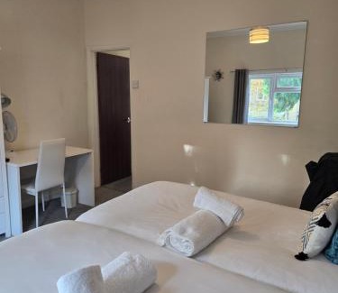 Watford Apartment | Stylish 1 bed apartment