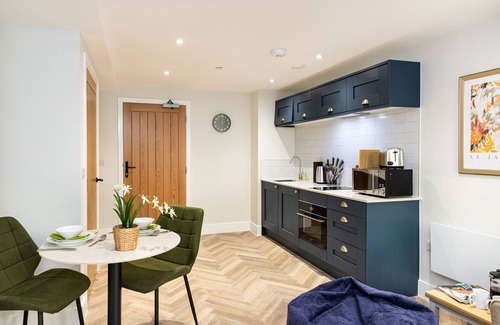 Stoney Middleton Apartment | Stylish 1 bedroom 1st floor apartment in the historic village of Stoney Middleton