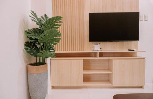 Mandurriao House | Stylish 1BR City Apartment