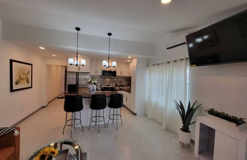 Timberwolf Condo | Stylish 2 bedroom condo fully renovated