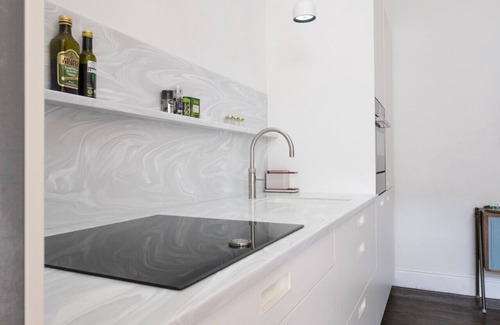 Winchcombe Apartment | Stylish 2BD in Central Winchcombe