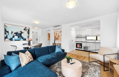 Perth Central Business District Apartment | Stylish 2BR Urban Retreat
