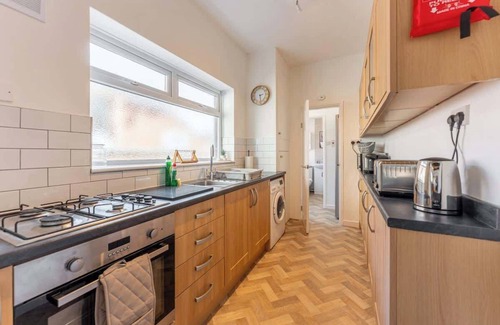 Coventry House | Stylish 3-Bed House near NEC - HS2 - BHX Airport
