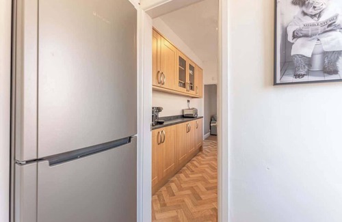 Coventry House | Stylish 3-Bed House near NEC - HS2 - BHX Airport