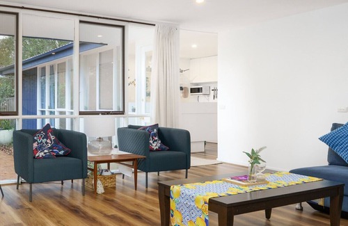 Hawker Apartment | Stylish 3BR in Hawker - Colorful and Renovated