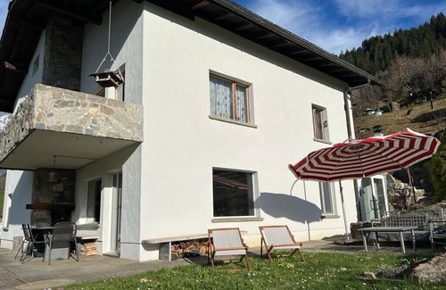 Pitasch Apartment | Stylish 4 1/2-room garden/holiday apartment with lots of privacy