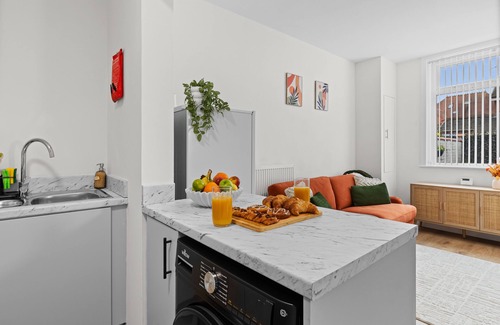 Chorley House | Stylish 4 Bedroom Home In Chorley