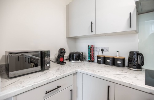 Chorley House | Stylish 4 Bedroom Home In Chorley